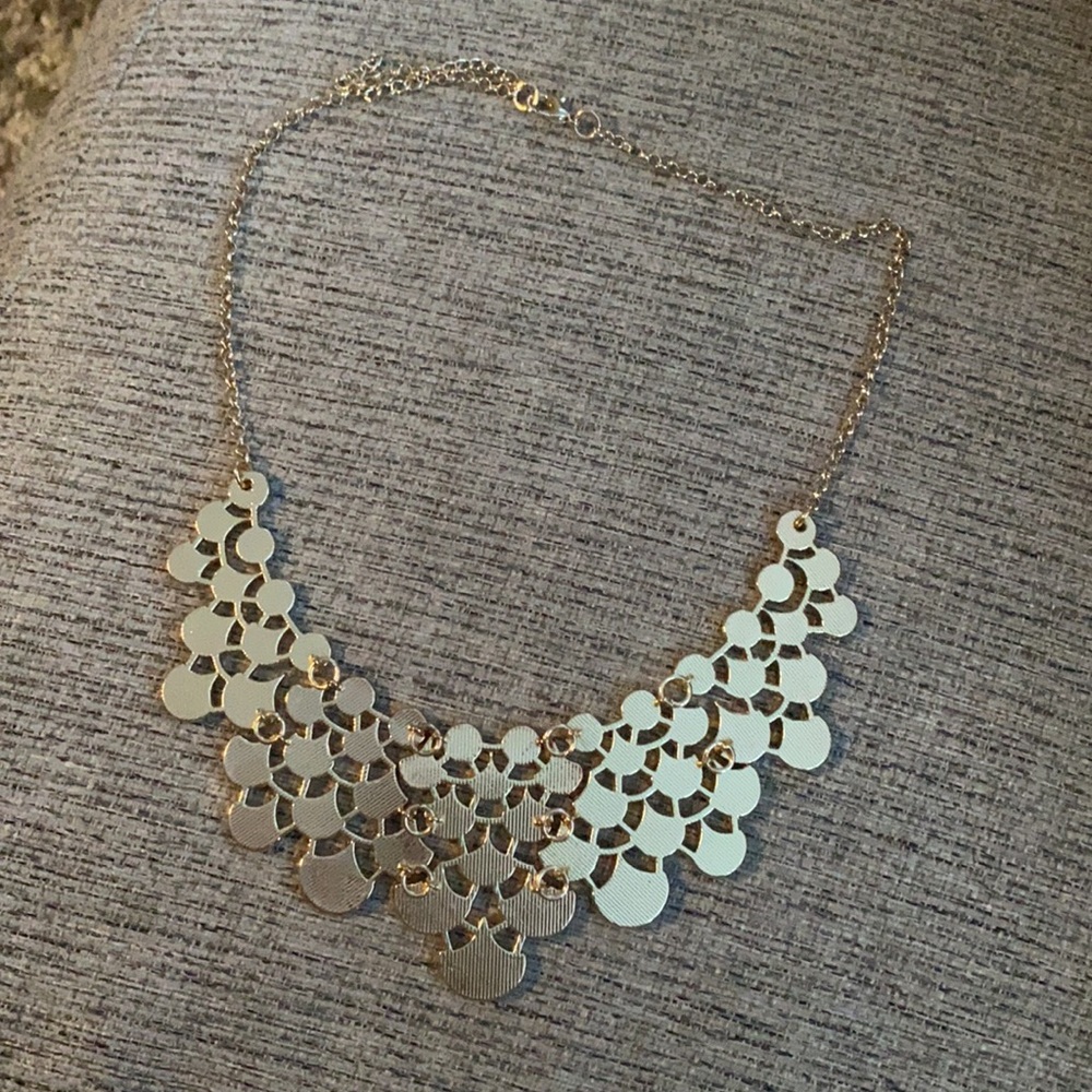 Pink necklace - Picture 2 of 2